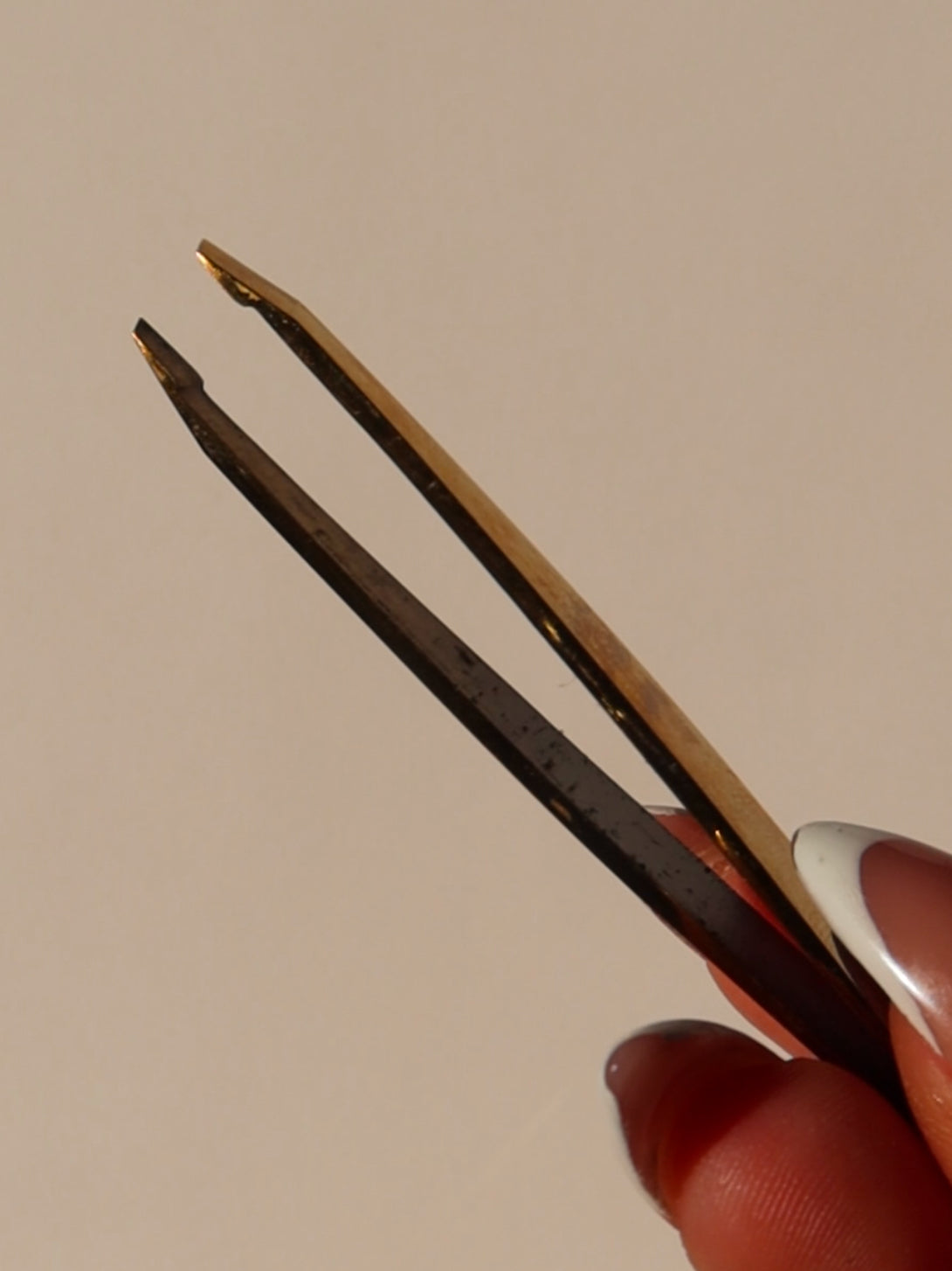 Precision Brow Tweezers