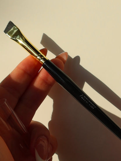 Angled Brow Tint Brush